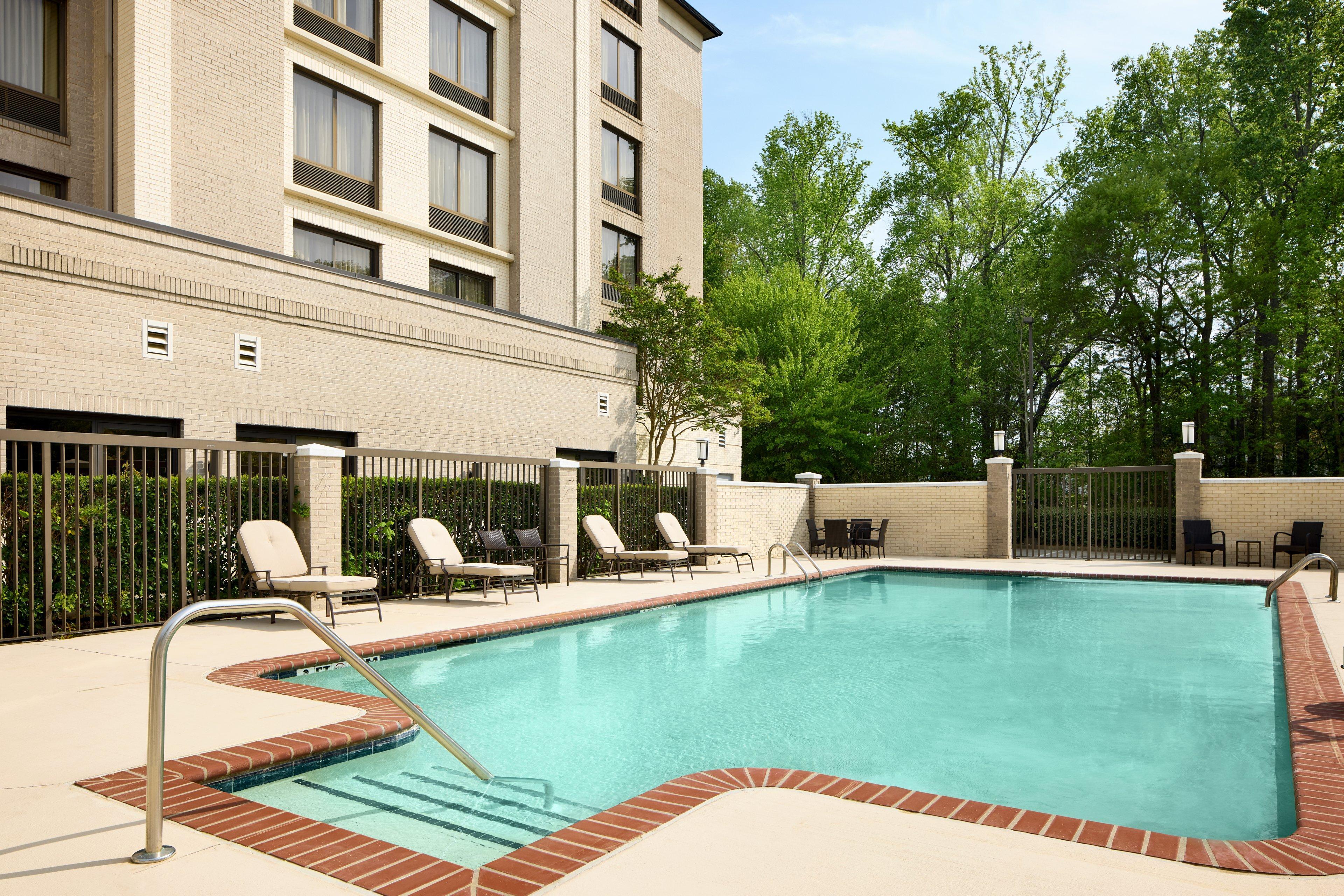 Holiday Inn Express & Suites Alpharetta By Ihg Buitenkant foto
