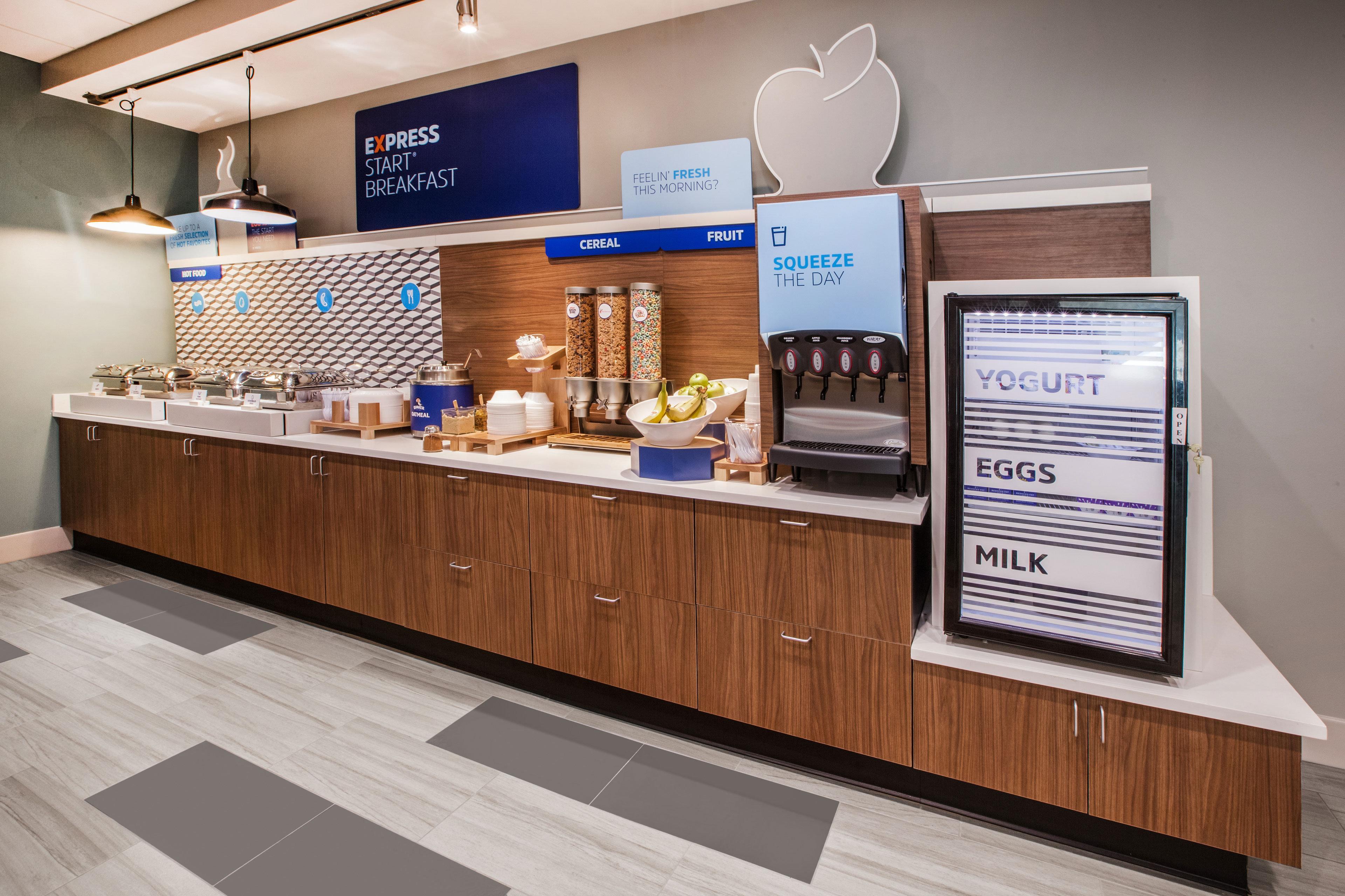 Holiday Inn Express & Suites Alpharetta By Ihg Buitenkant foto