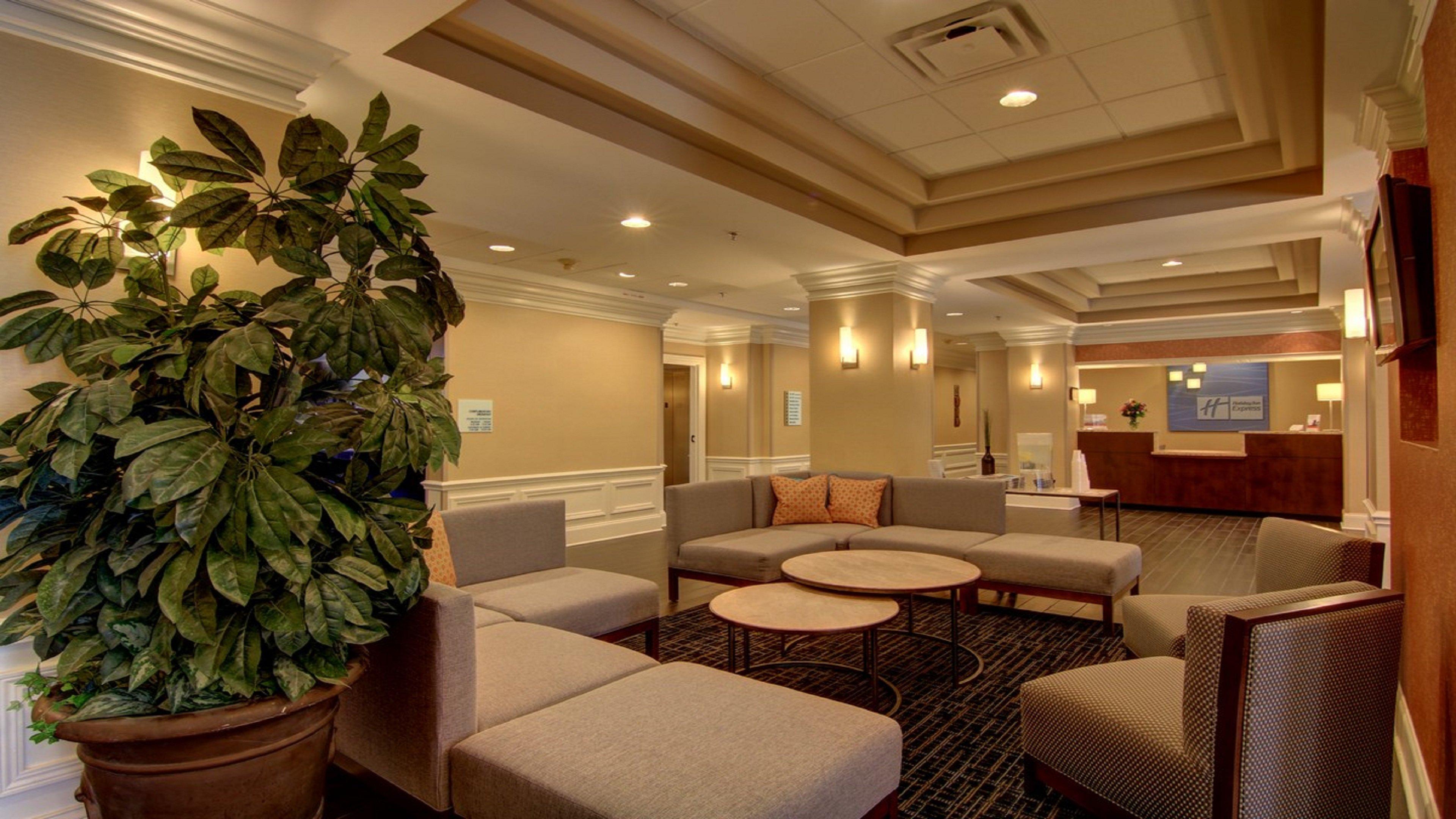 Holiday Inn Express & Suites Alpharetta By Ihg Buitenkant foto