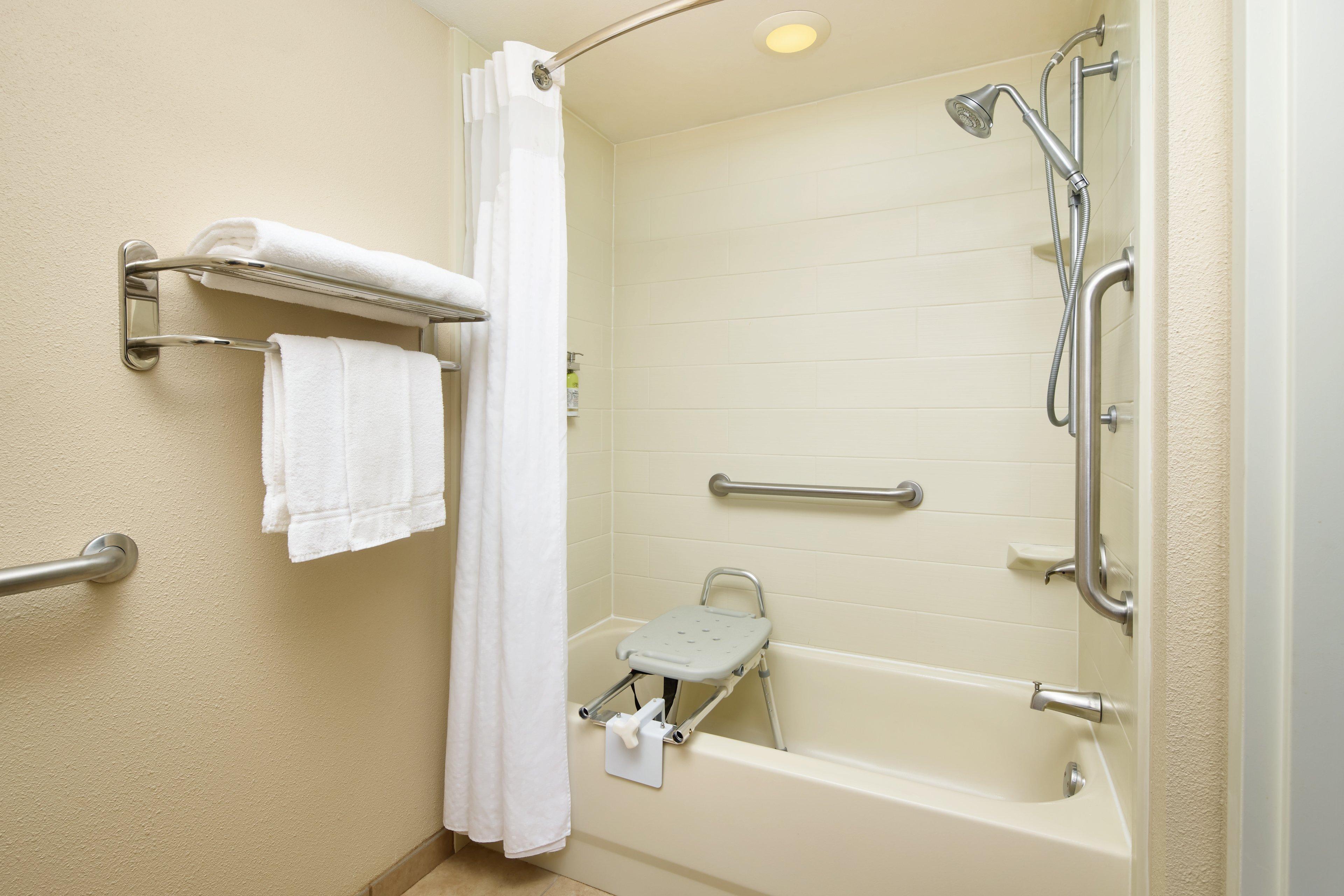 Holiday Inn Express & Suites Alpharetta By Ihg Buitenkant foto