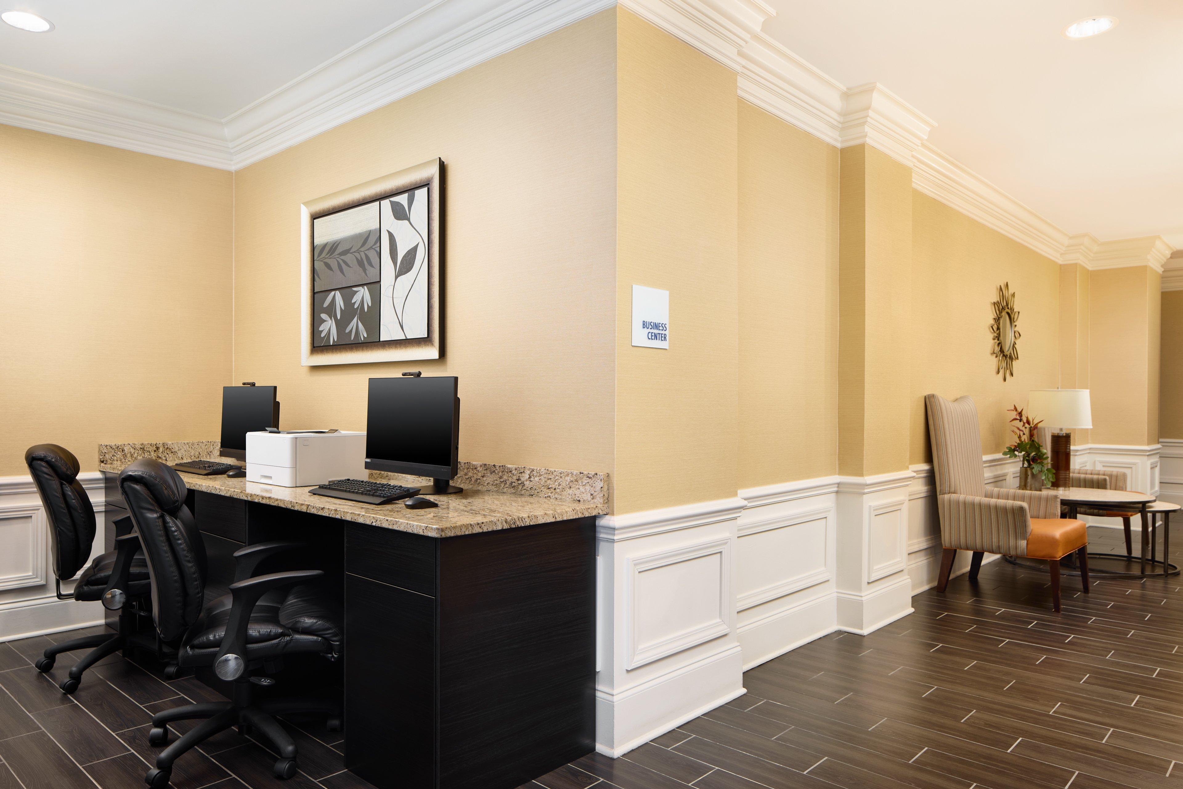 Holiday Inn Express & Suites Alpharetta By Ihg Buitenkant foto