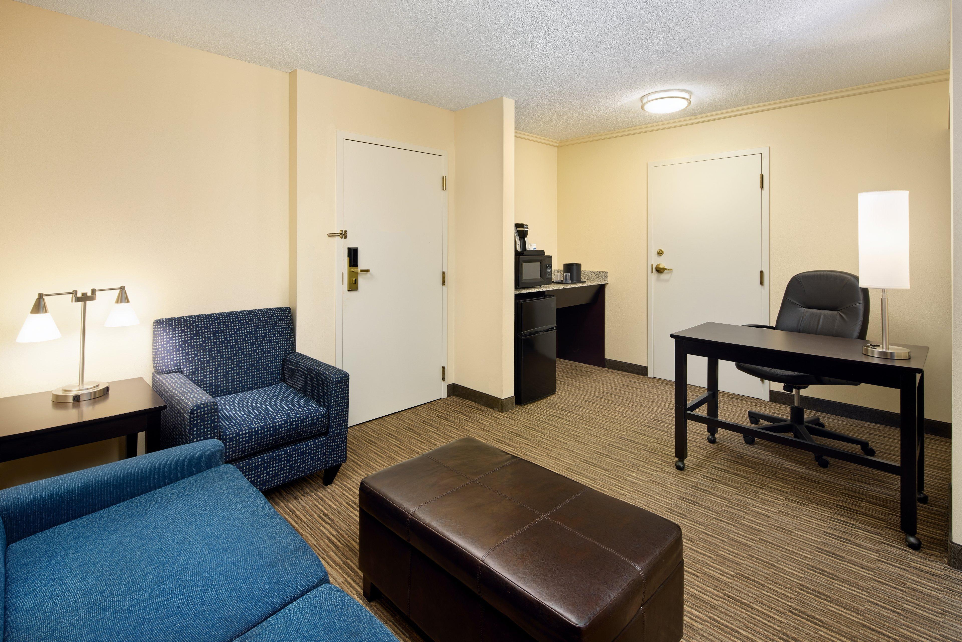 Holiday Inn Express & Suites Alpharetta By Ihg Buitenkant foto