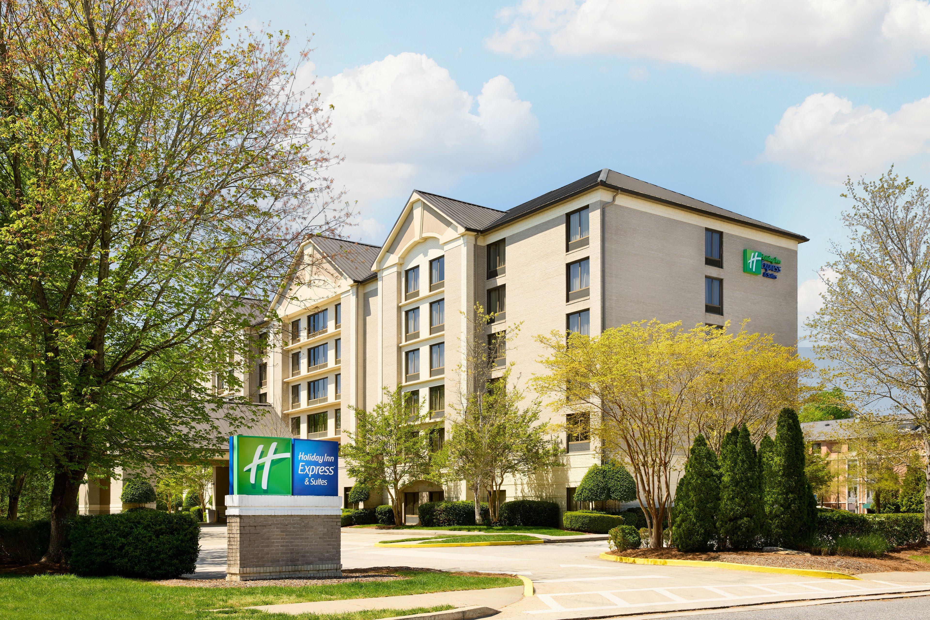 Holiday Inn Express & Suites Alpharetta By Ihg Buitenkant foto